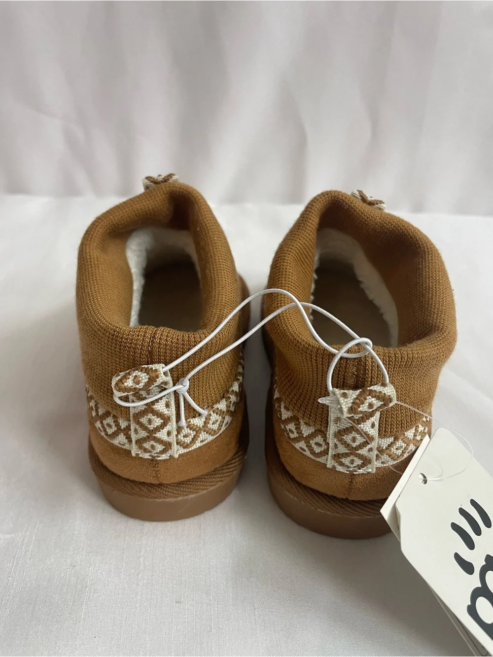 PAWZ Kids Brown Slip-On Slippers with Cream Trim Size 10 (Toddler Girls)